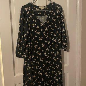 Monteau women's 1X black floral patterned dress